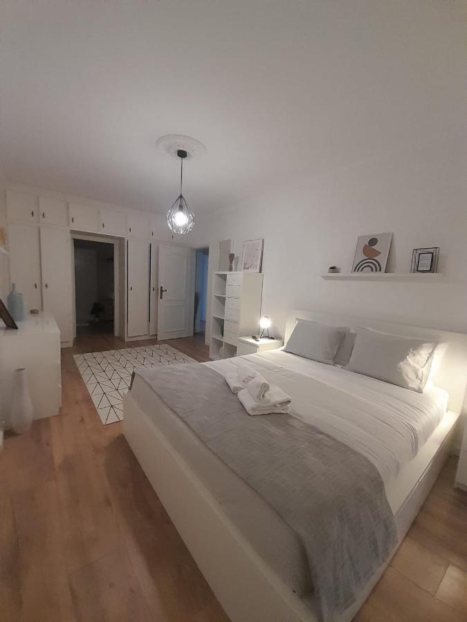 Amalia Rodrigues -Apartamento Com 3 Quartos Em Pleno Coracao De Ílhavo Dış mekan fotoğraf