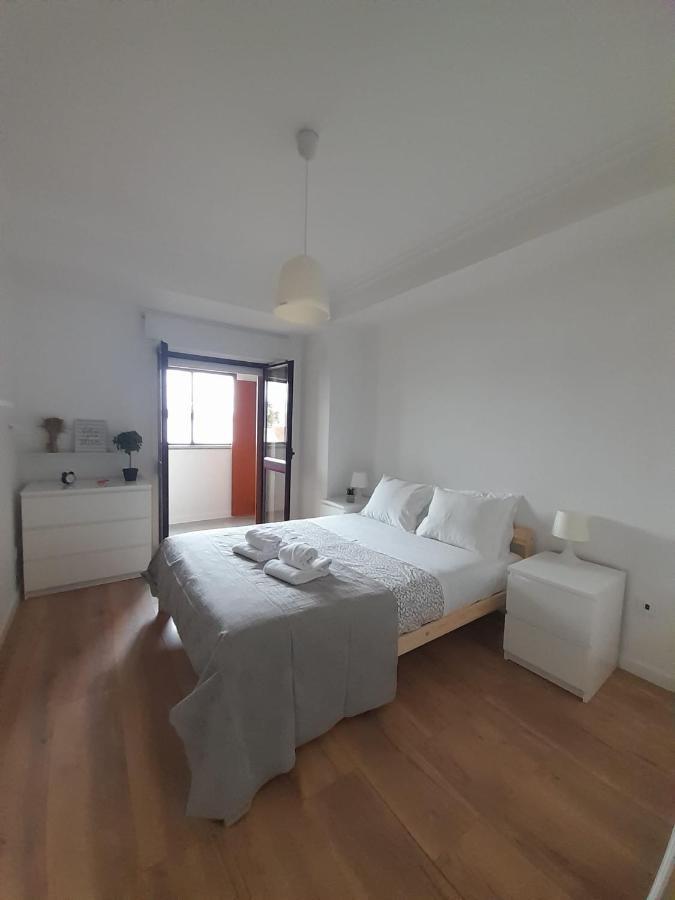 Amalia Rodrigues -Apartamento Com 3 Quartos Em Pleno Coracao De Ílhavo Dış mekan fotoğraf